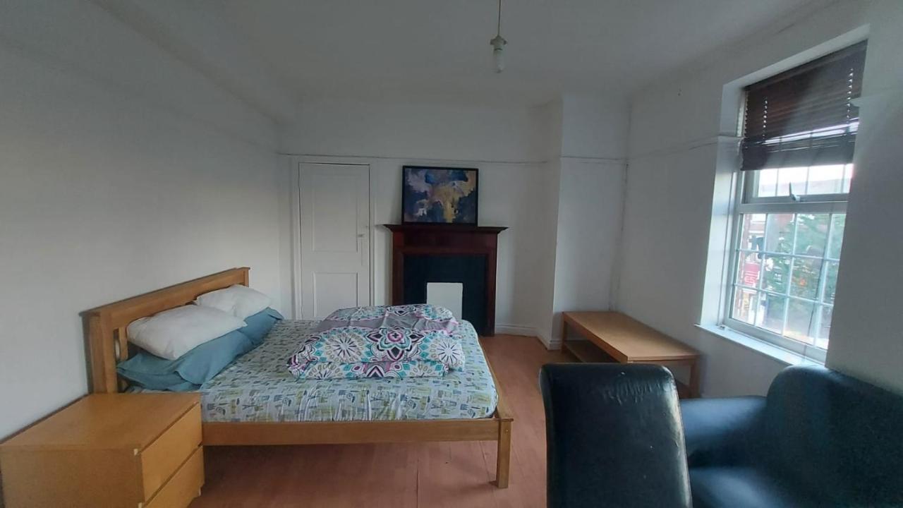 Edgware Station Appartement *